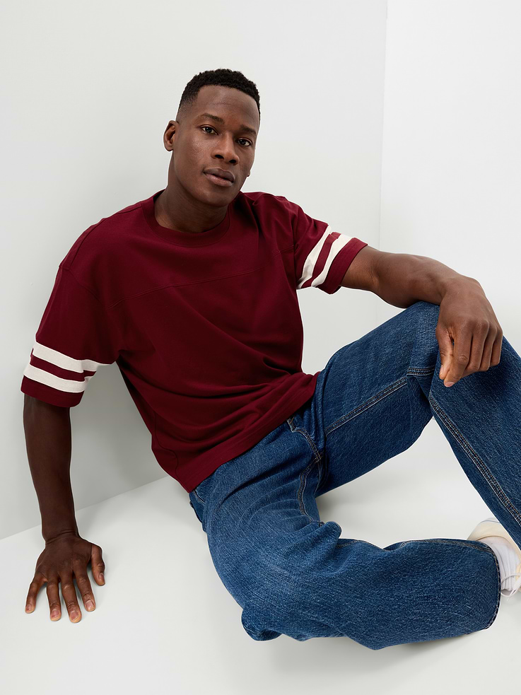 L'image numéro 3 présente T-shirt épais de style football à manches courtes