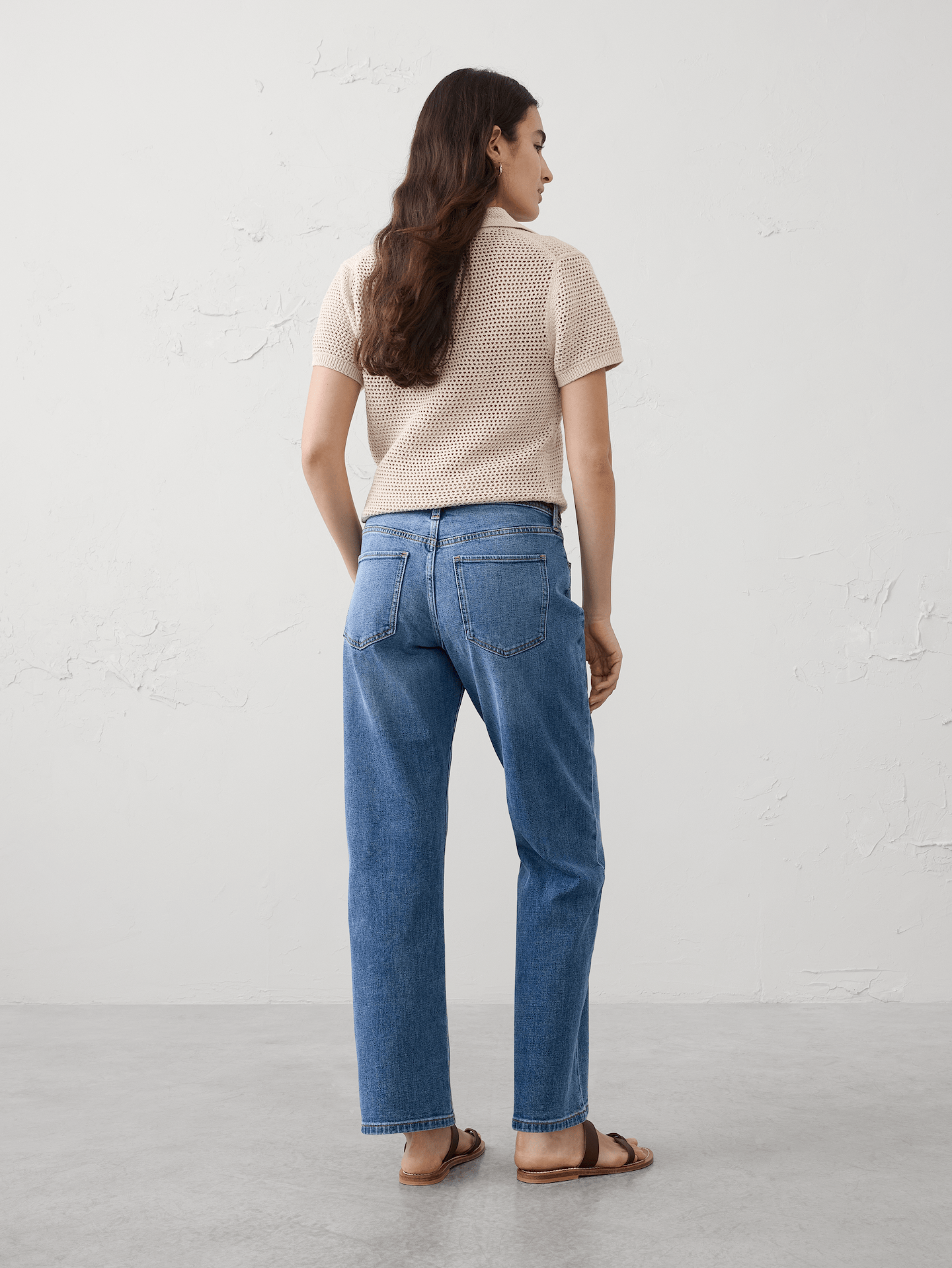 Image number 2 showing, Straight-Leg Mid-Rise Jean