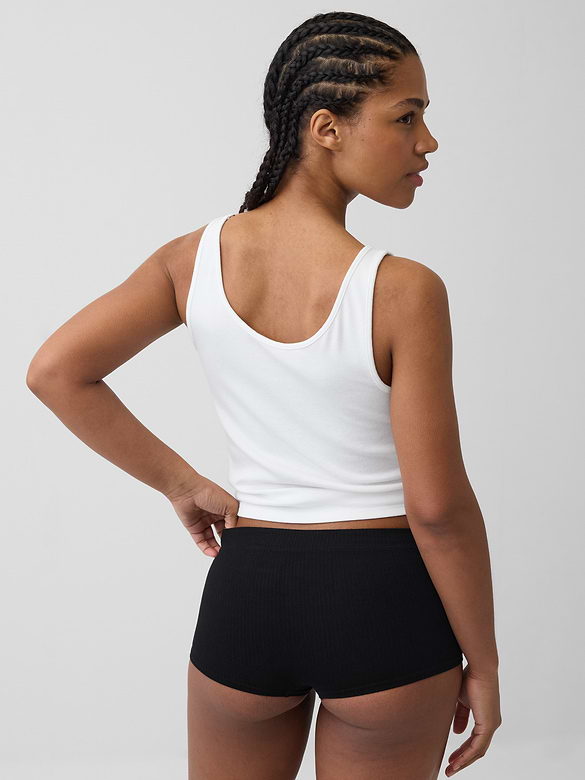 Seamless Shorty