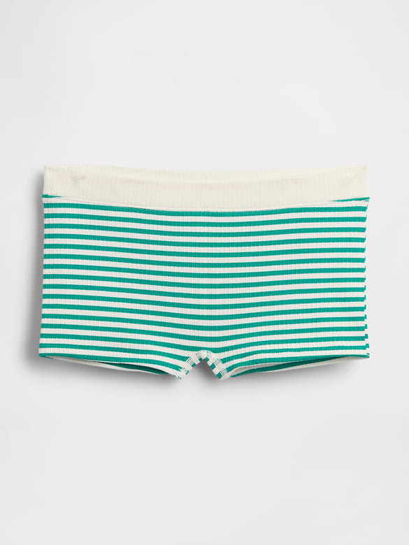 Seamless Shorty