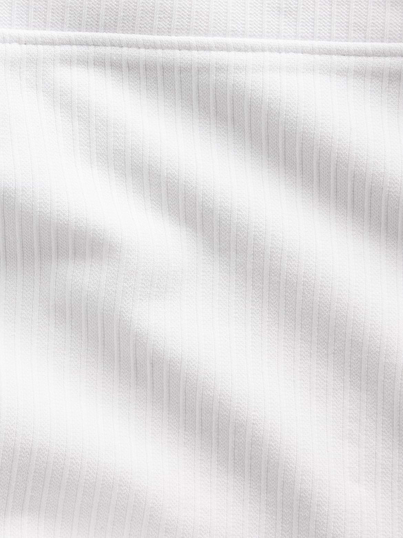 Seamless Shorty
