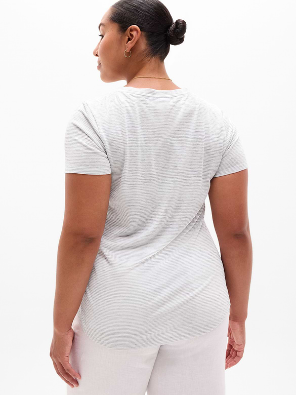 Breezy Scoop V-Neck Tee