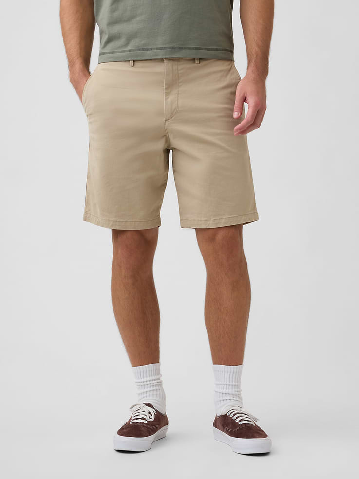 Image number 3 showing, 9" Essential Khaki Shorts