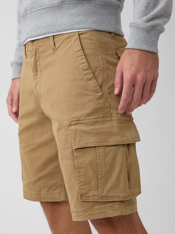11" Essential Cargo Shorts
