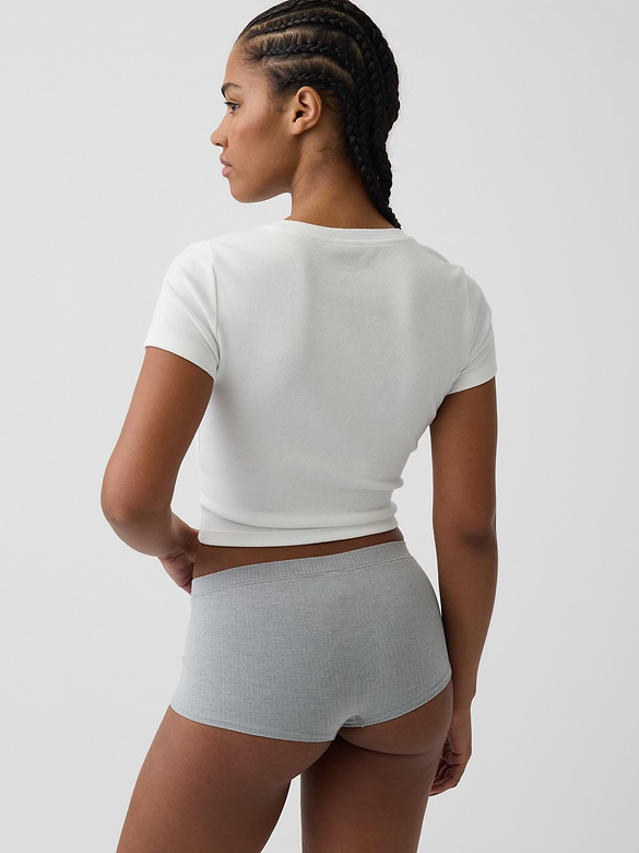 Seamless Shorty