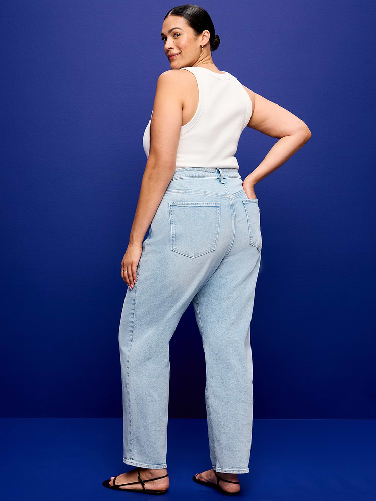 Image number 8 showing, Curvy High-Waisted OG Loose Jeans