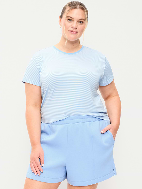 Seamless T-Shirt