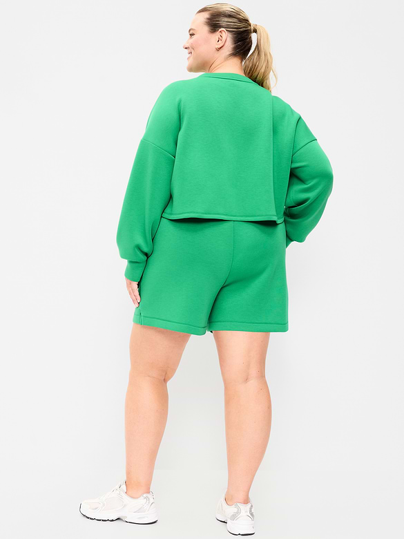 High-Waisted Bounce Fleece Shorts -- 5-inch inseam