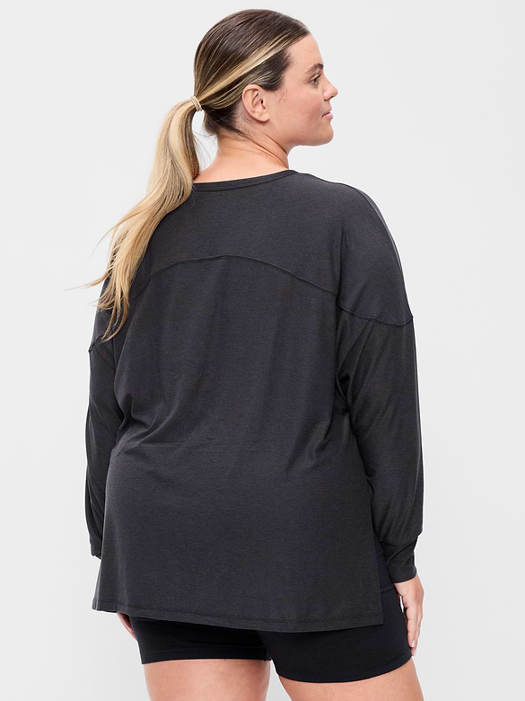 CloudMotion Long-Sleeve Tunic