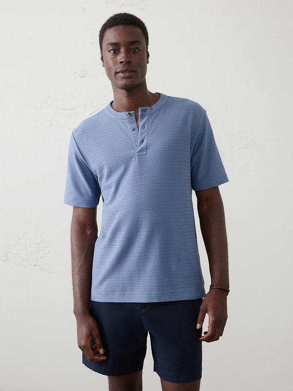 Standard-Fit Textured Henley