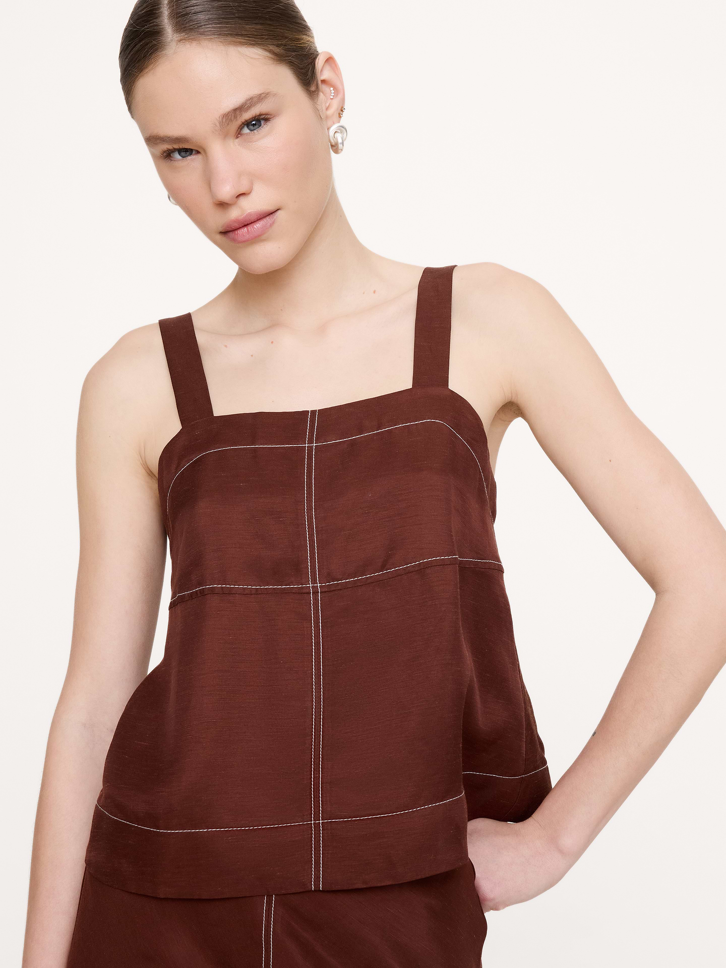Image number 1 showing, Viscose-Linen Tank