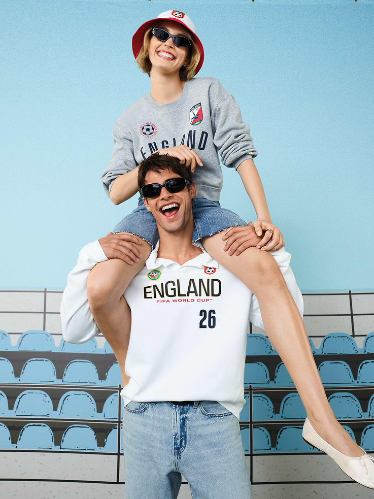 Image number 3 showing, FIFA World Cup 26™ England Dynamic Fleece Collared Graphic Sweatshirt for Men