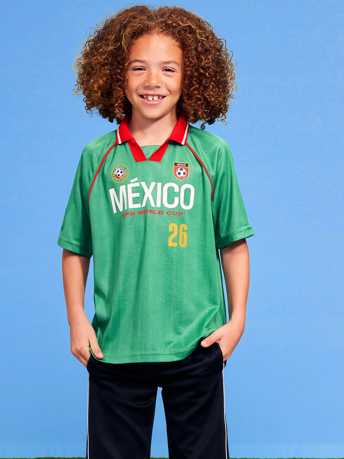 L'image numéro 1 présente T-shirt en jersey à col Coupe du monde de la FIFA 26™, Mexique pour enfant