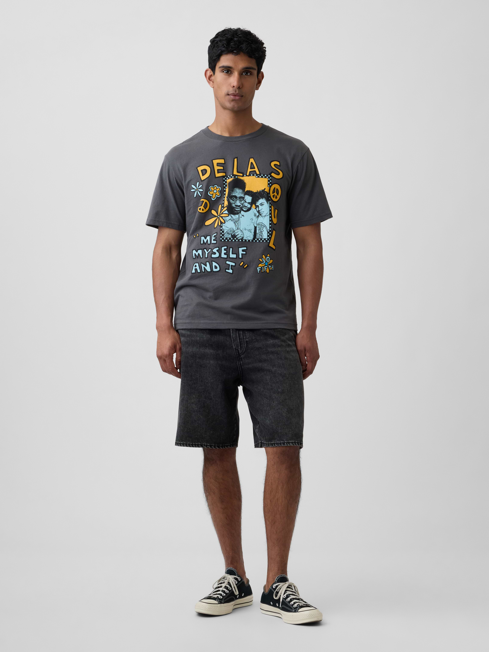 De La Soul Everyday Soft Relaxed Graphic T-Shirt | Gap Factory