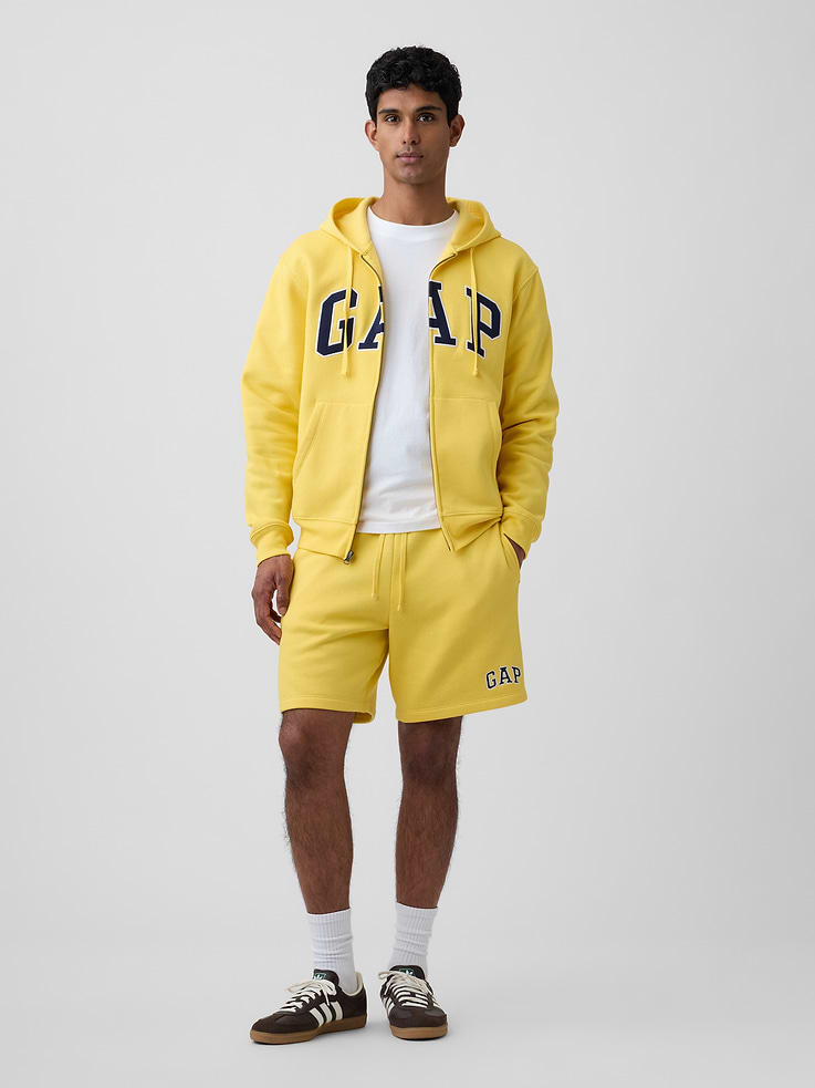 Image number 1 showing, Gap Logo Shorts