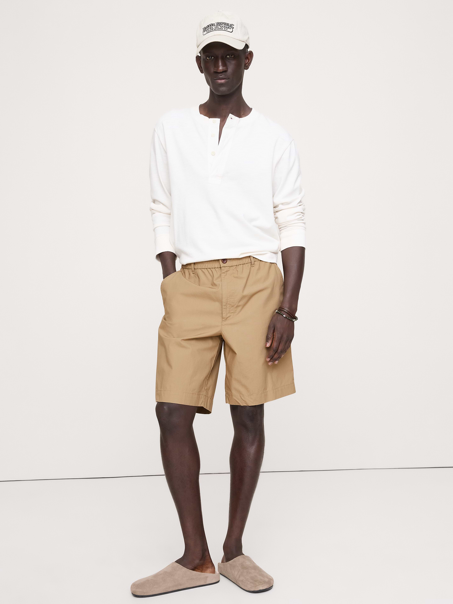 Image number 1 showing, The Weekender 9" Pull-On Short in Cotton