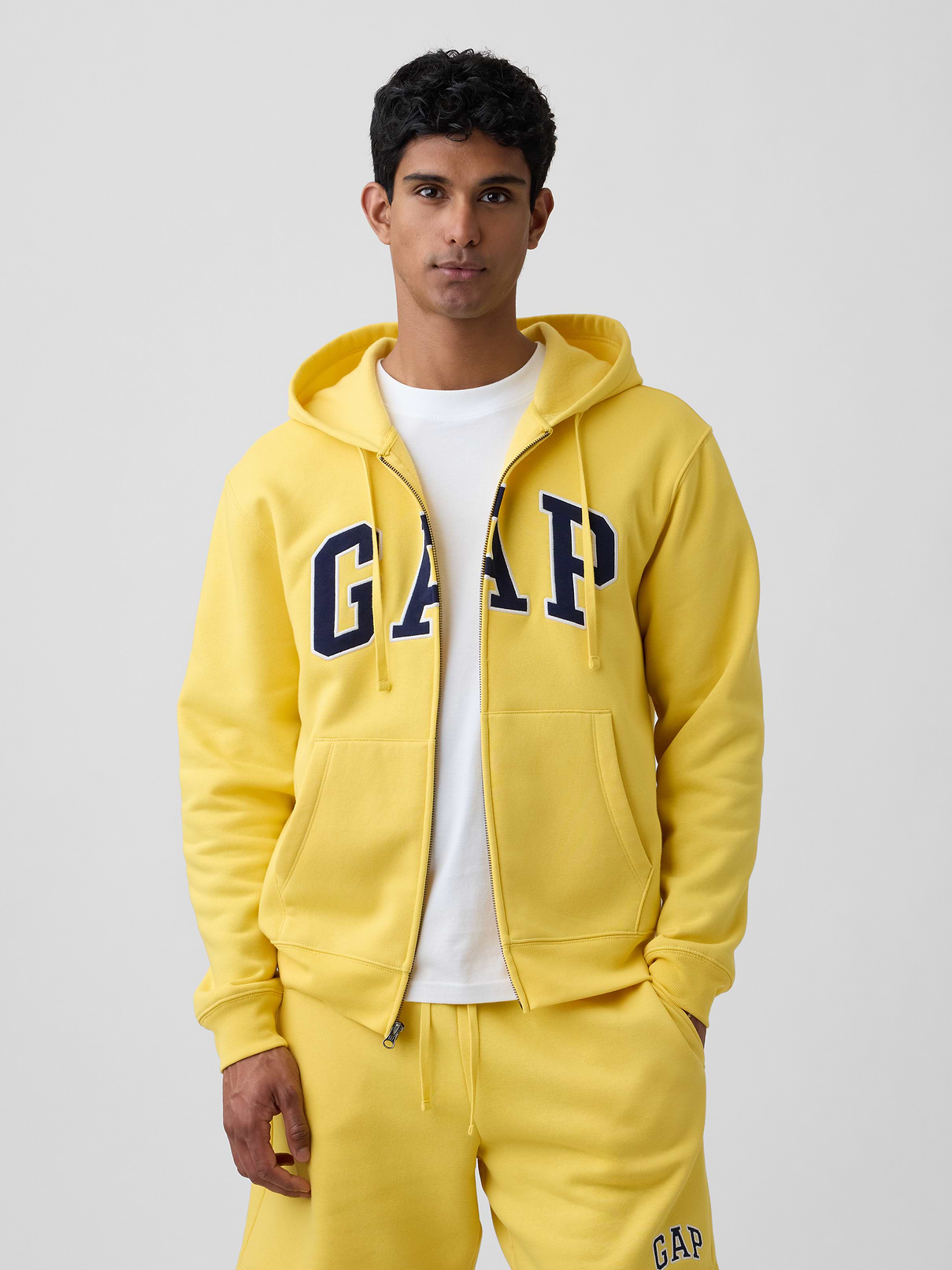 トップス BoTT OG Logo Zip Hoodie Yellow M Adult Relaxed Gap Logo Zip Hoodie | Gap Factory