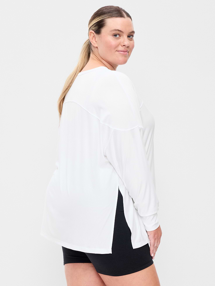 Image number 8 showing, CloudMotion Long-Sleeve Tunic