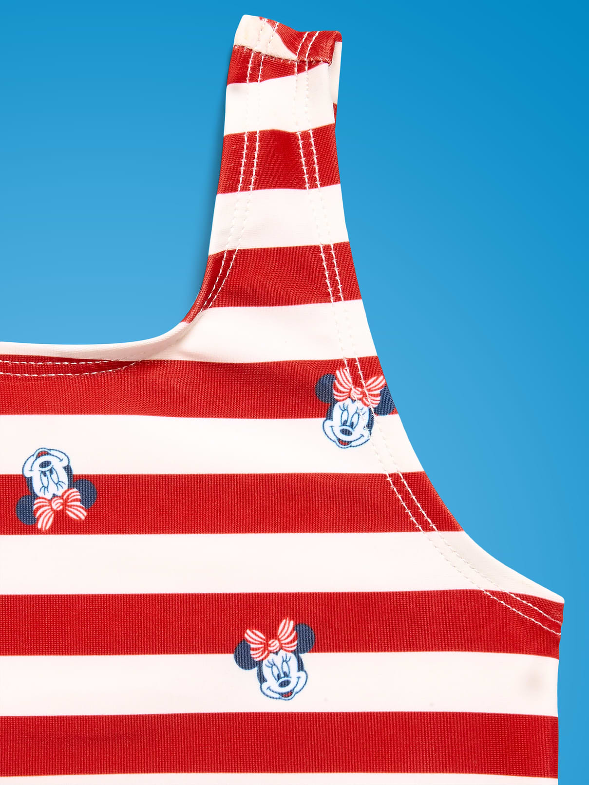 L'image numéro 2 présente Maillot de bain une-pièce Minnie Mouse Old Navy x Disney pour toute-petite