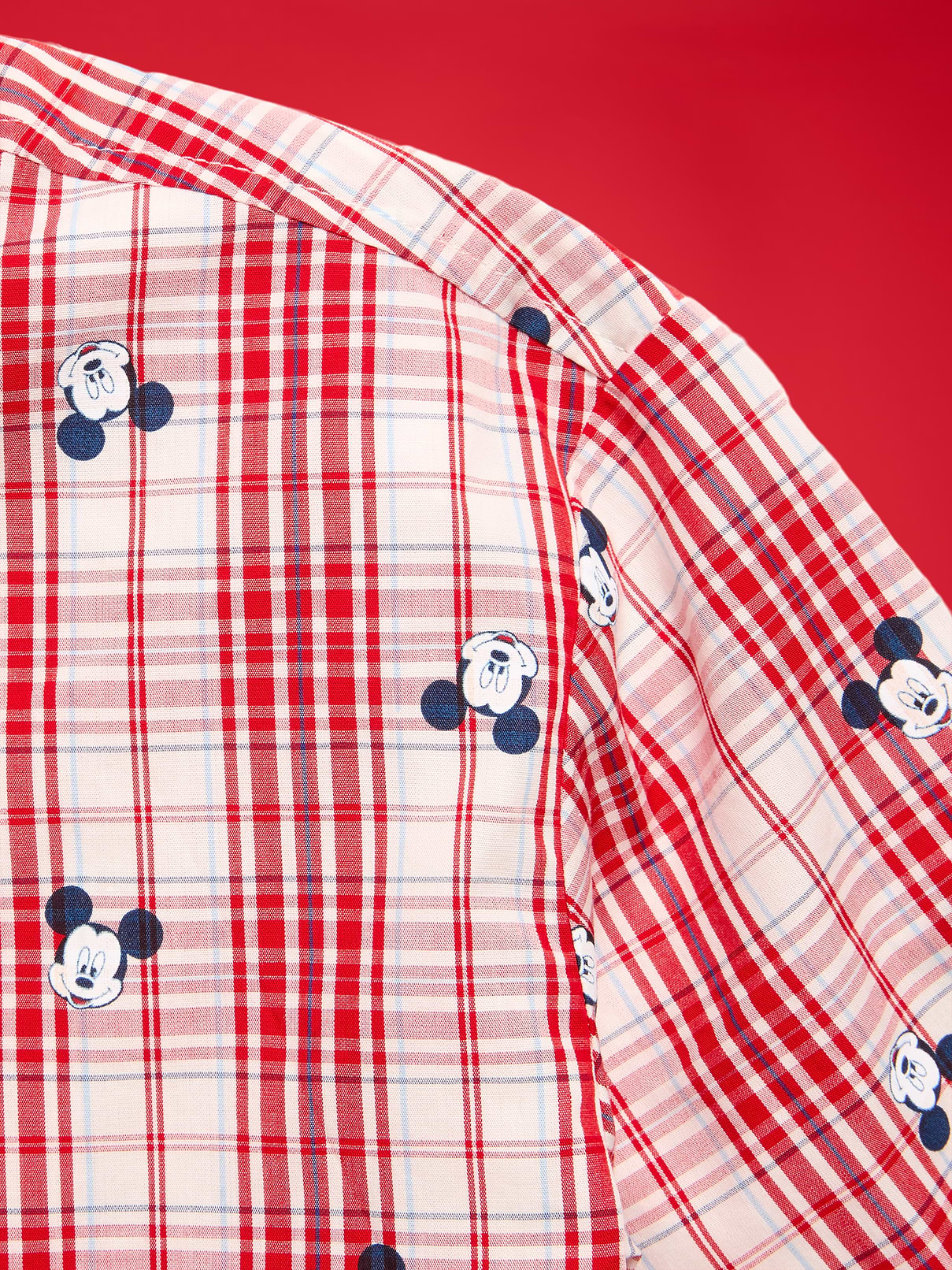 Image number 5 showing, Old Navy x Disney Mickey Mouse Short-Sleeve Plaid Shirt for Boys