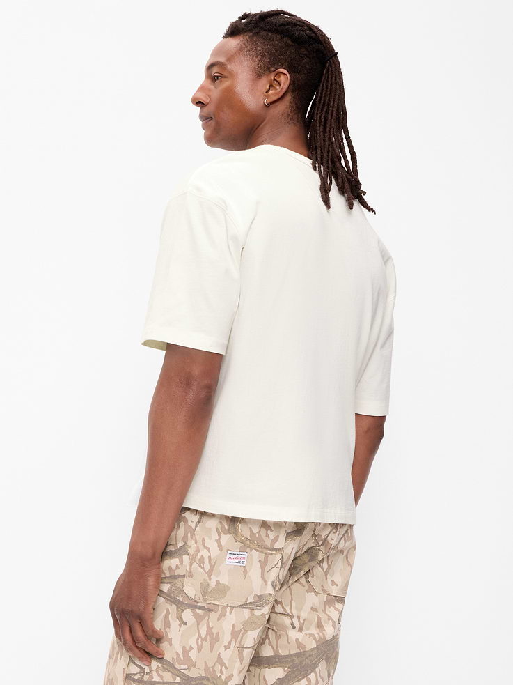 Image number 2 showing, Garment-Dyed Heavyweight Cropped T-Shirt