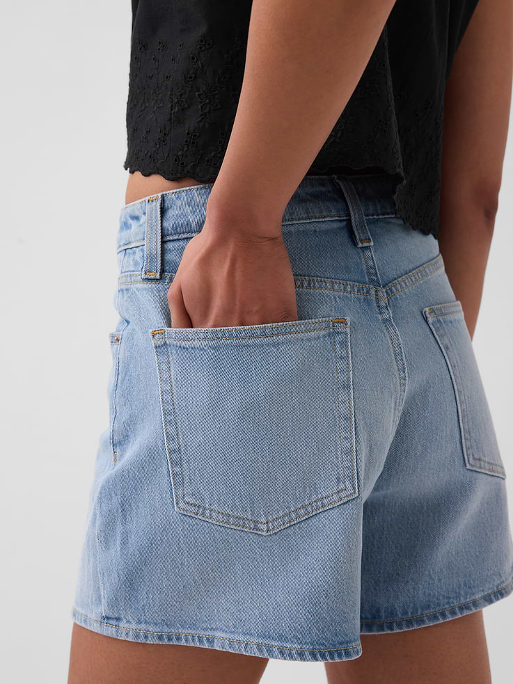 Image number 6 showing, 3.5" High Rise Relaxed Straight Denim Shorts