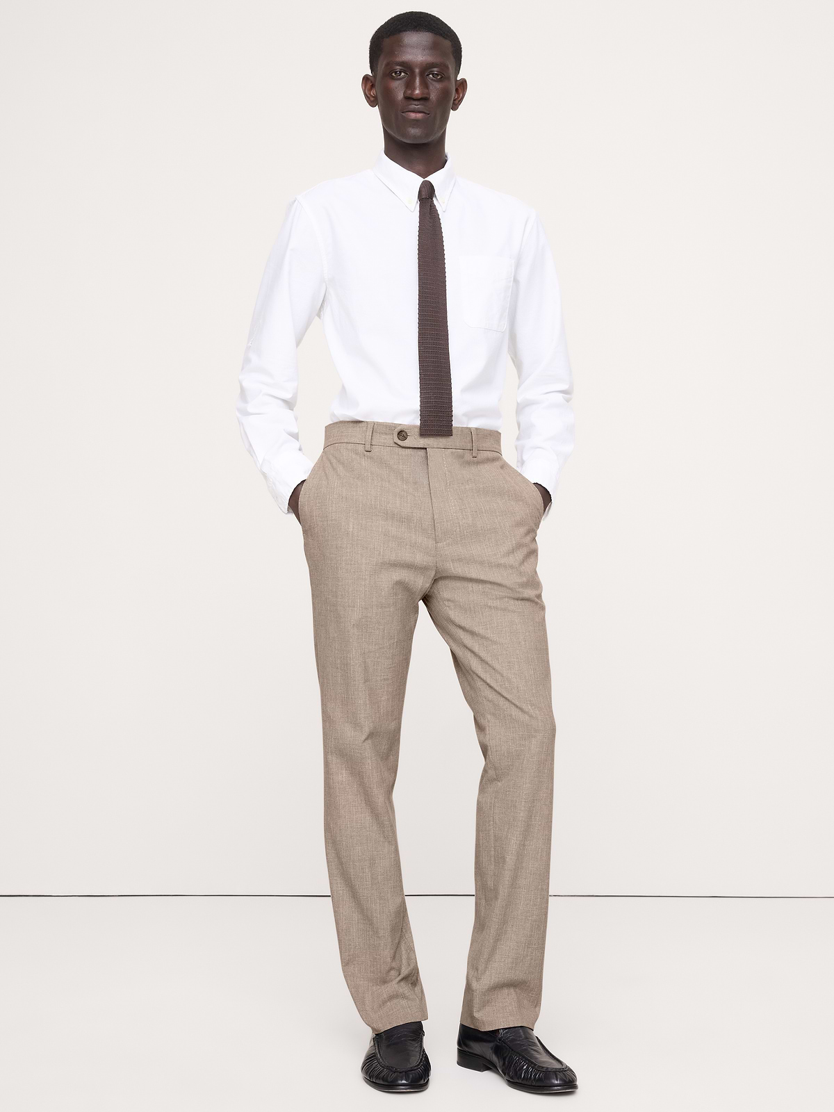 Slim Wrinkle-Resistant Dress Pant