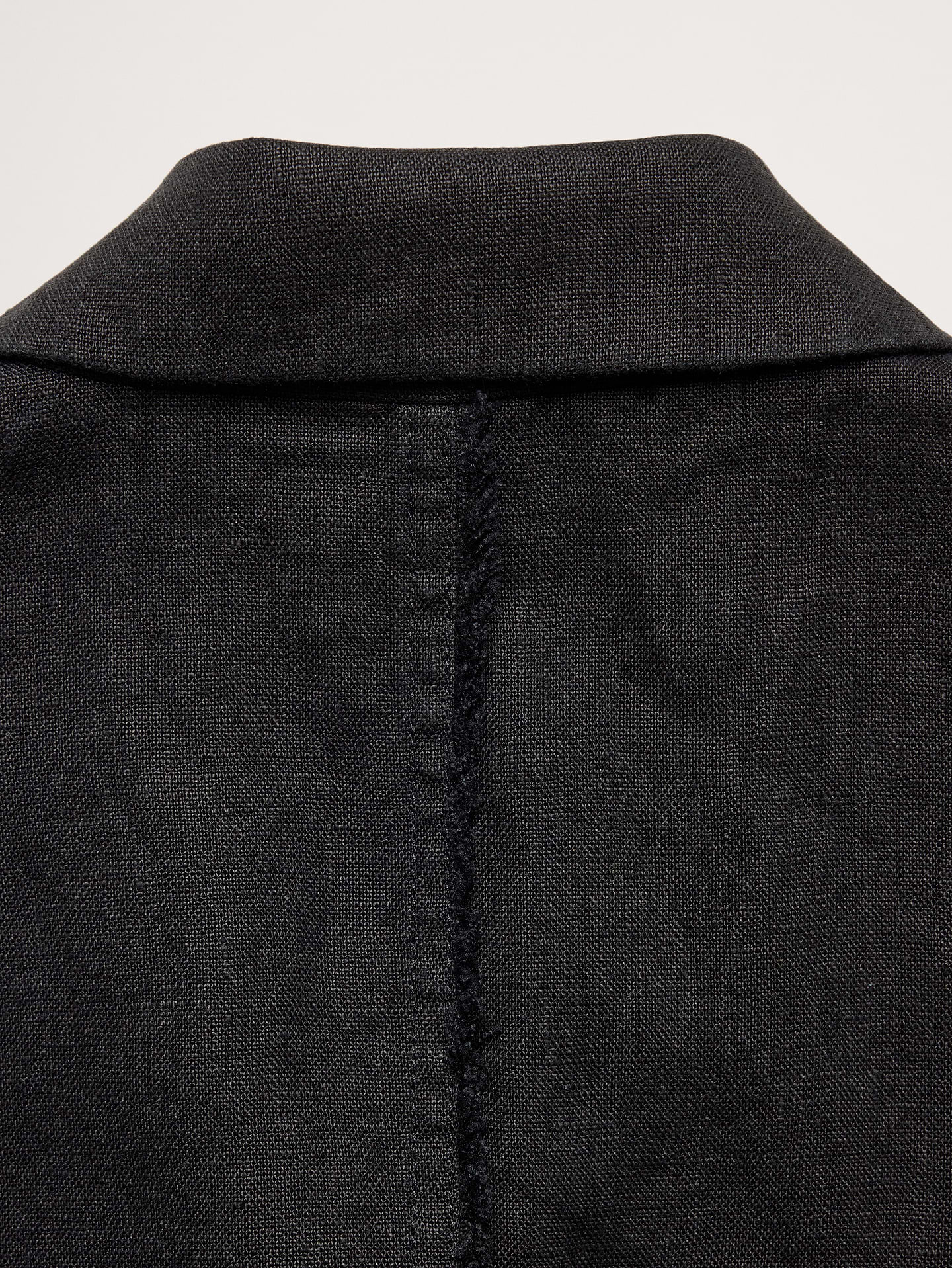 L'image numéro 7 présente Blazer en lin à franges