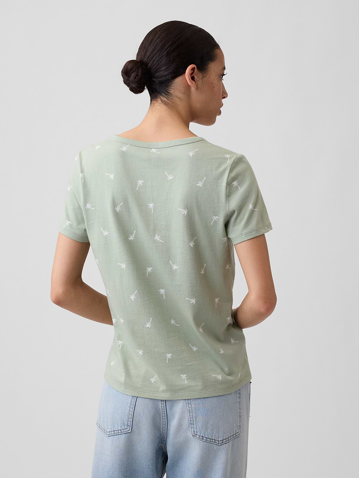 Image number 2 showing, Favorite Print V-Neck T-Shirt