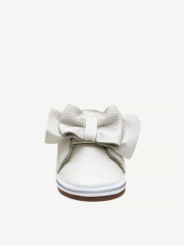 Robeez Aria First Kicks