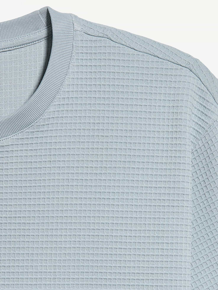 L'image numéro 4 présente T-shirt ample en tissu gaufré texturé à manches courtes