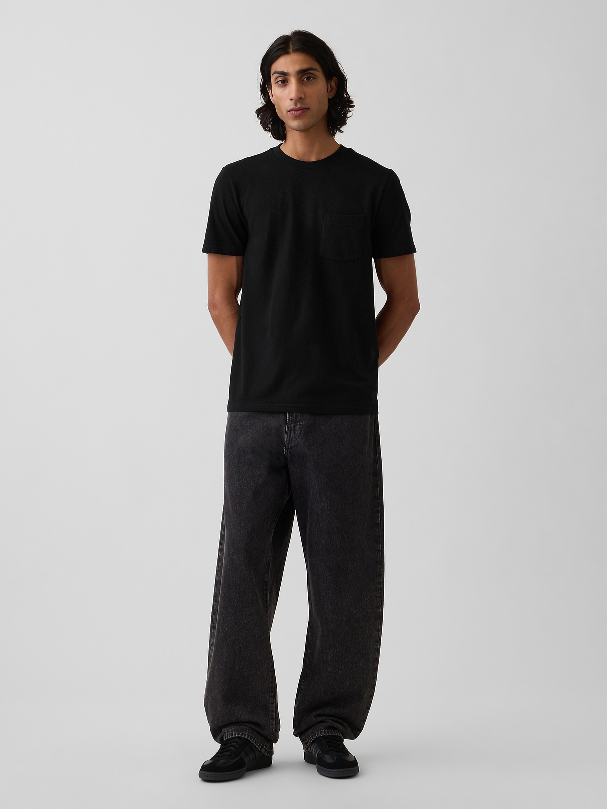 Adult Organic Cotton Pocket T-Shirt | Gap