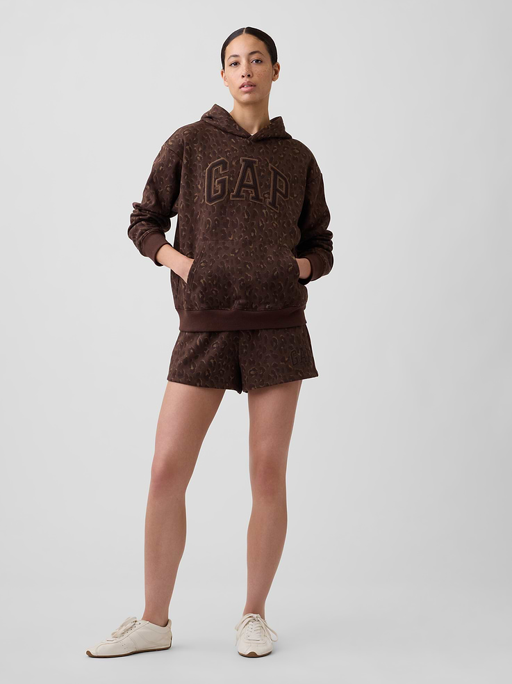 Image number 1 showing, Gap Logo Shorts