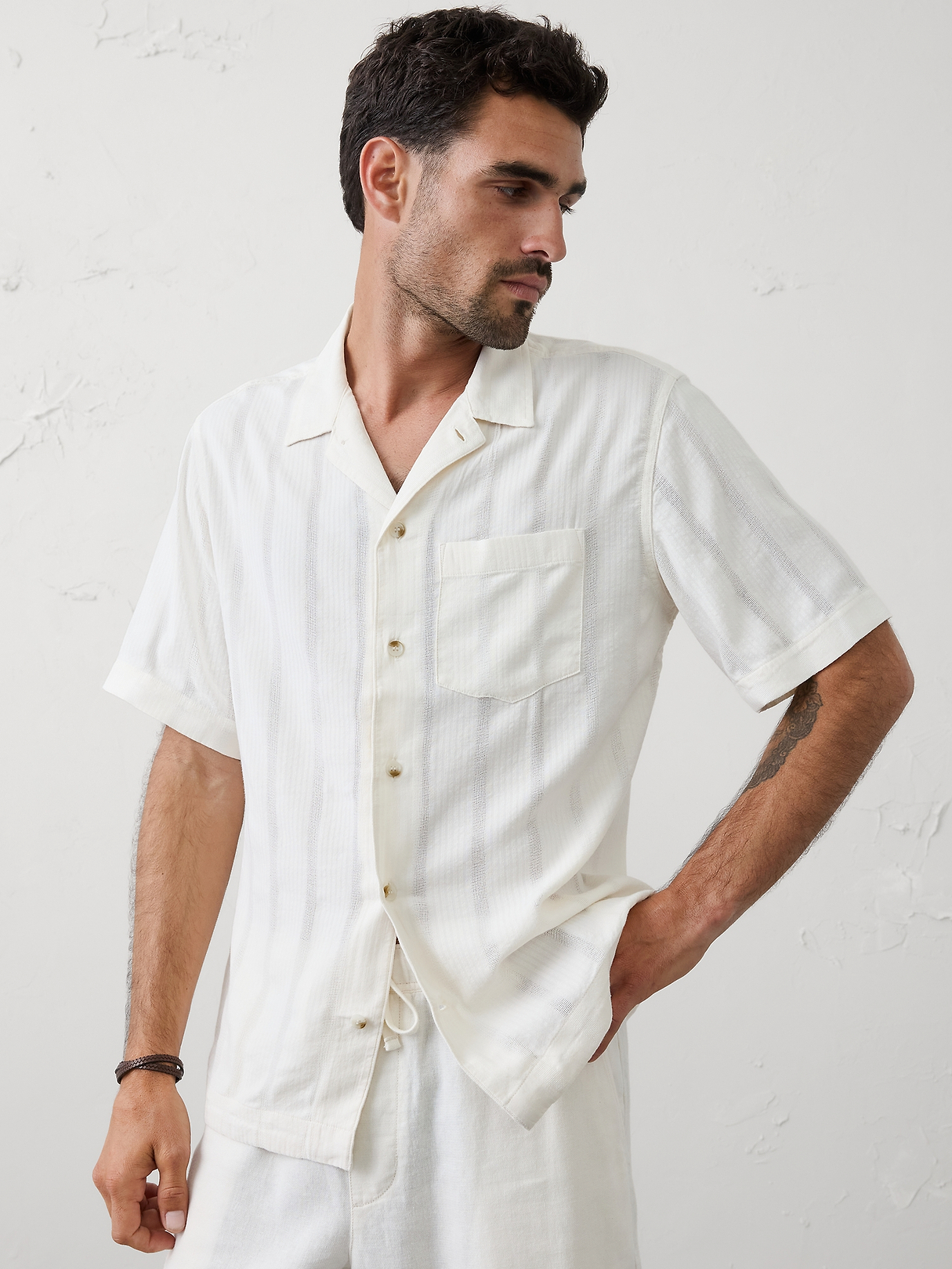 Standard-Fit Seersucker Resort Shirt | Banana Republic Factory