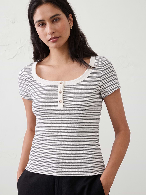 Variegated Ribbed Henley Shirt
