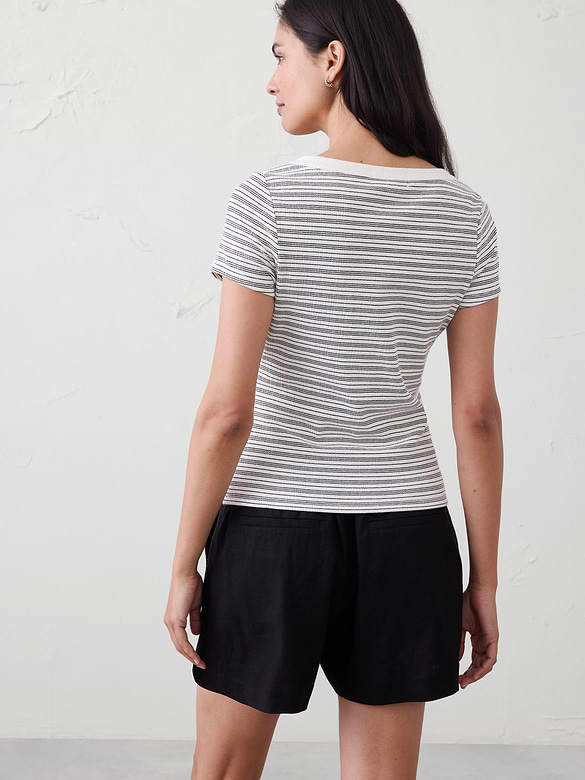 Variegated Ribbed Henley Shirt