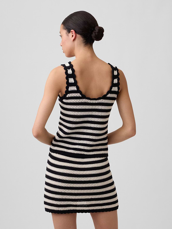 Crochet Scoopneck Tank Top