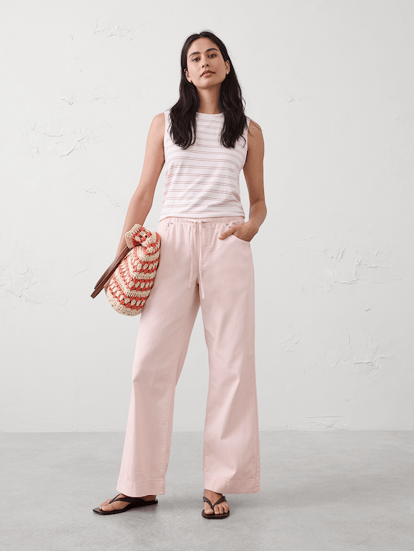 Wide-Leg Mid-Rise Summerweight Pull-On Jean