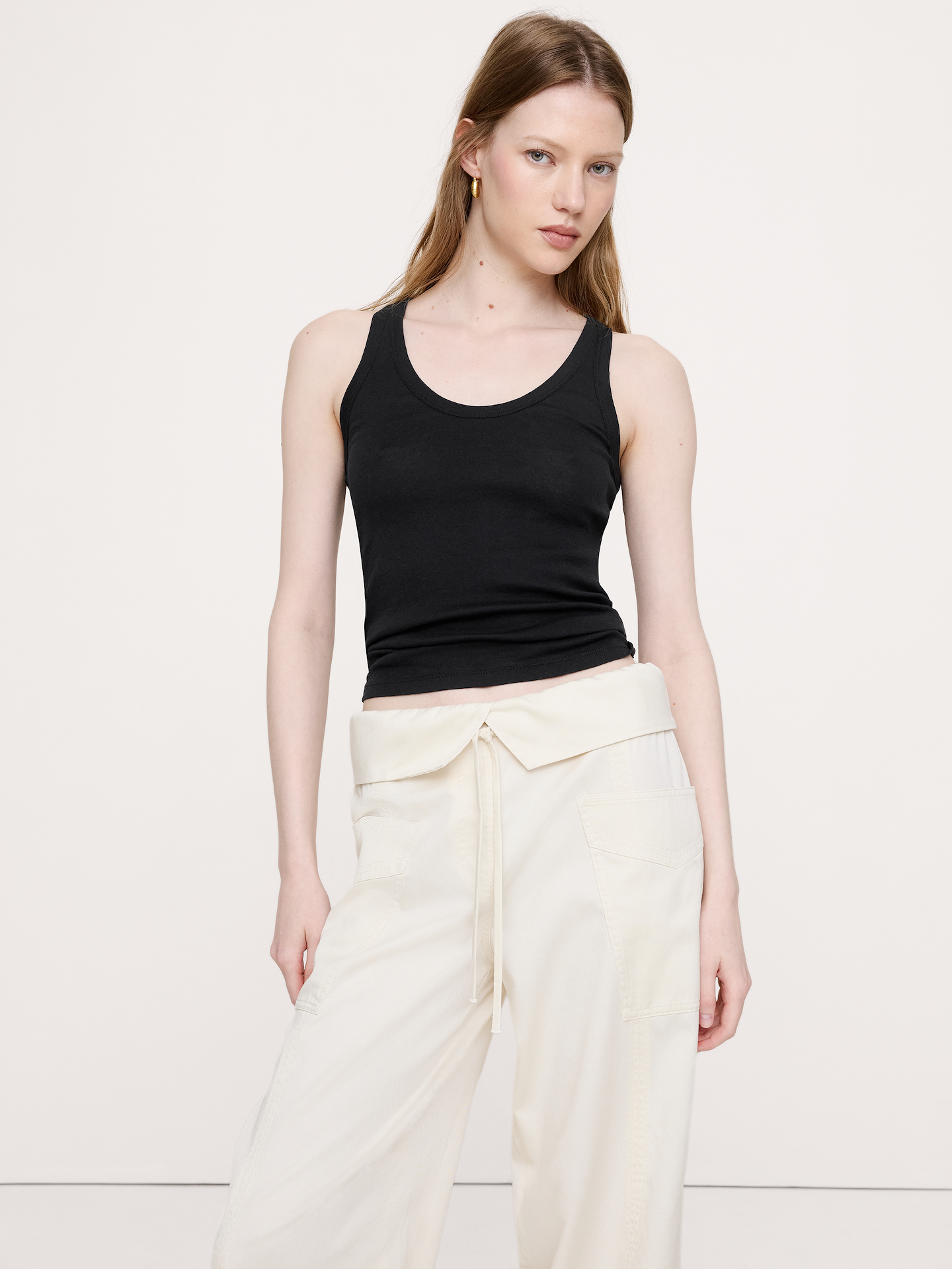 L'image numéro 1 présente Camisole à encolure dégagée en coton respirant