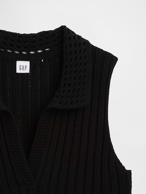 Sleeveless Crochet Collared Top