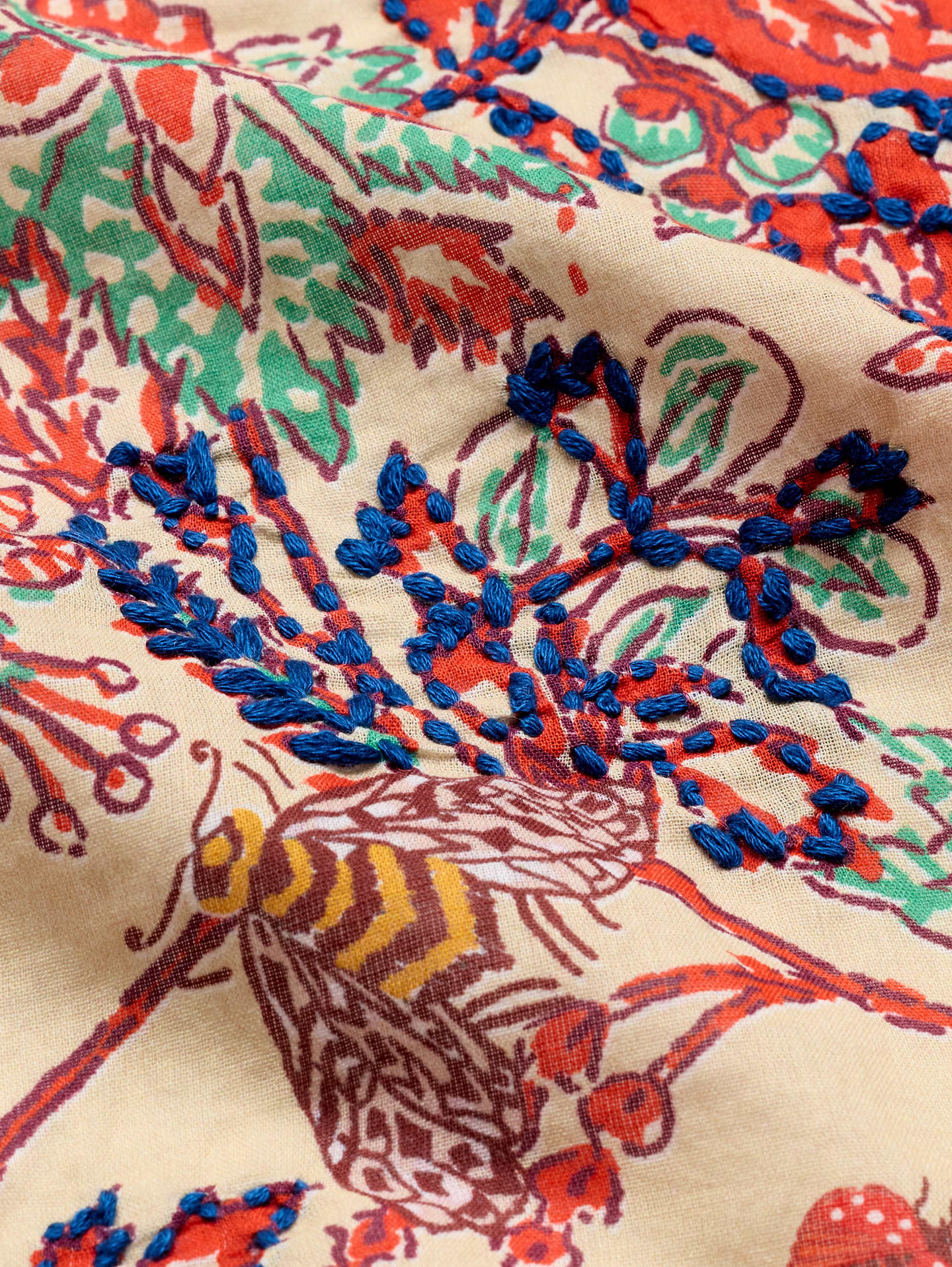 Image 5 of 5, Embroidered Cotton Scarf by Vismaya