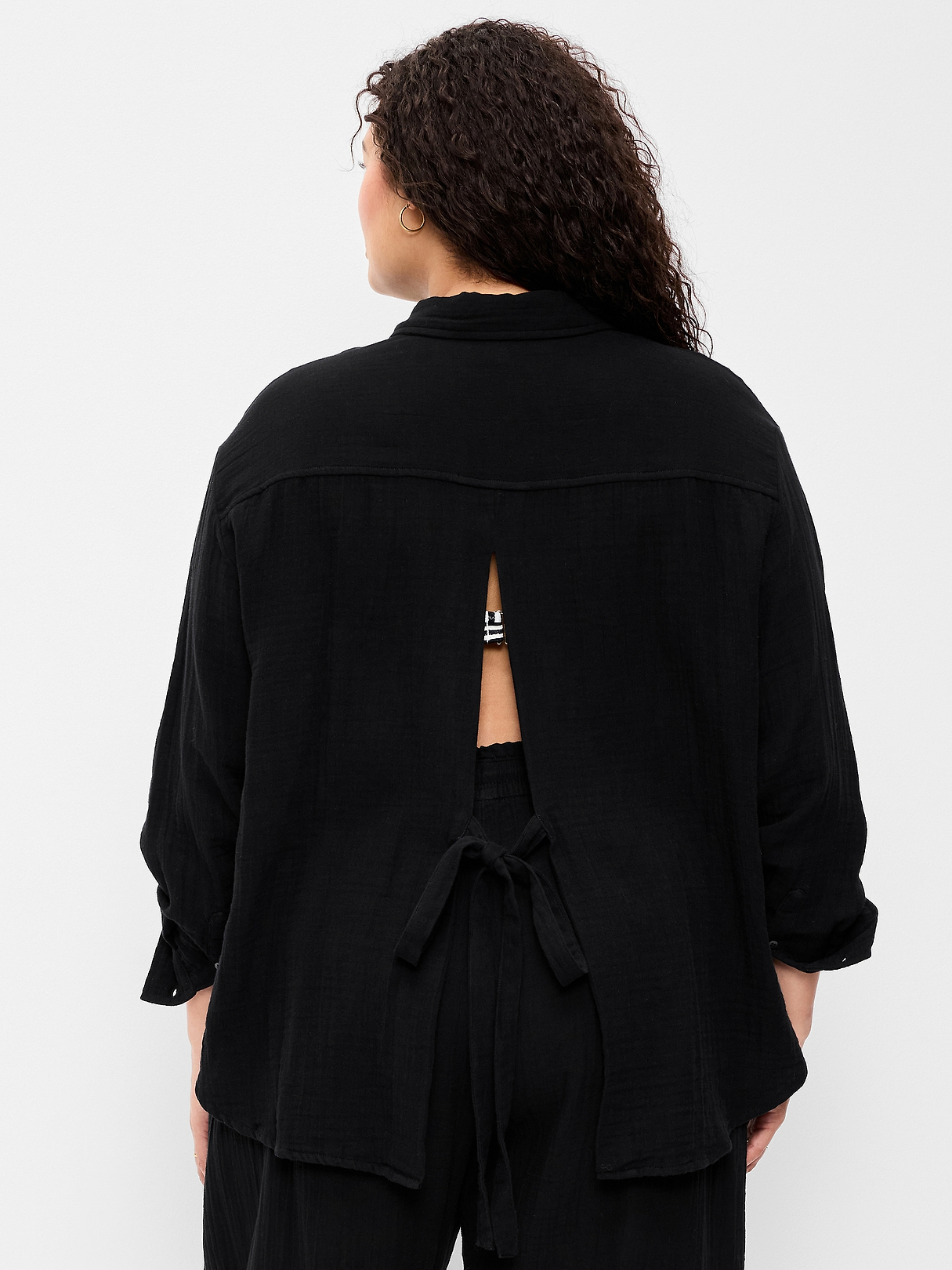 Open-Back Crinkle Gauze Button-Down Shirt | Old Navy