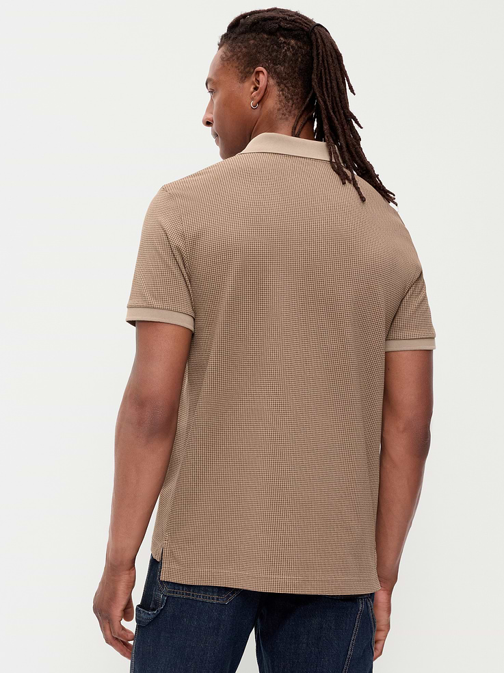L'image numéro 2 présente Polo en piqué coupe classique pour Homme