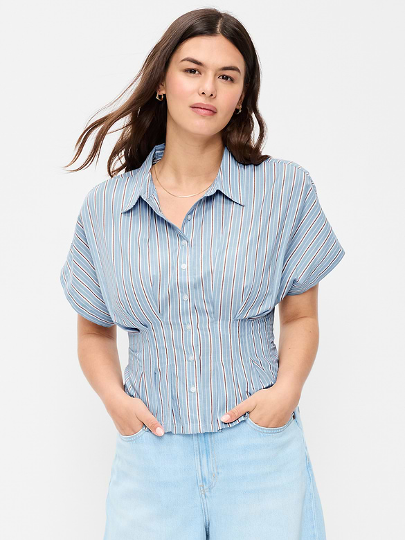 Slim Short-Sleeve Cinched-Waist Button-Down Shirt