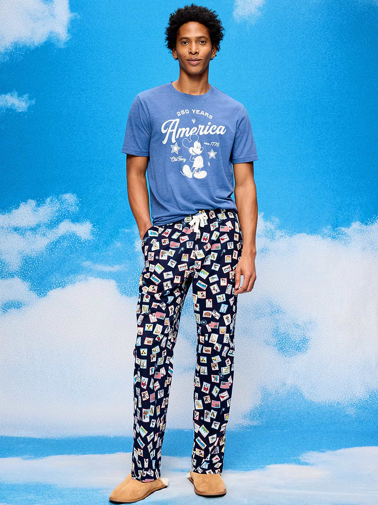 L'image numéro 1 présente Pantalon de pyjama en popeline Old Navy x Disney pour homme