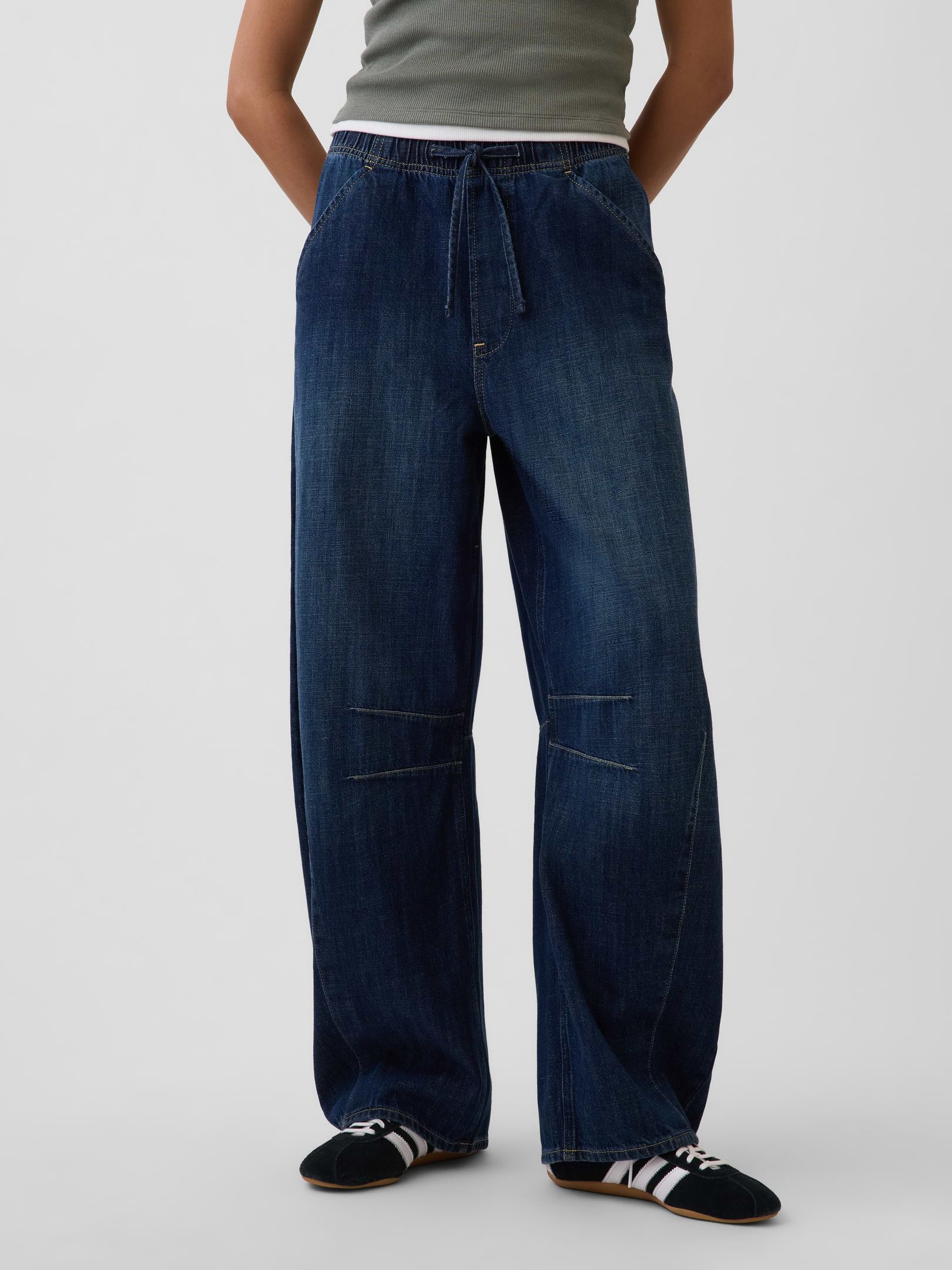 Image number 2 showing, Mid Rise Easy Horseshoe Jeans