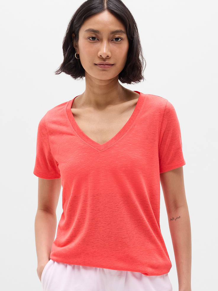 Image number 1 showing, Breezy Scoop V-Neck Tee