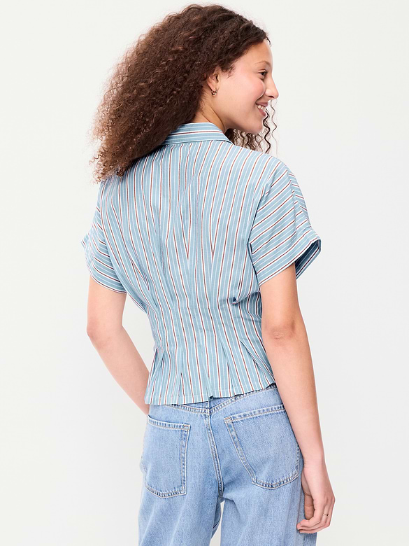 Slim Short-Sleeve Cinched-Waist Button-Down Shirt