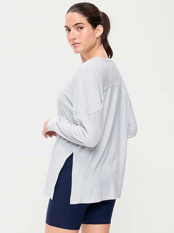 CloudMotion Long-Sleeve Tunic