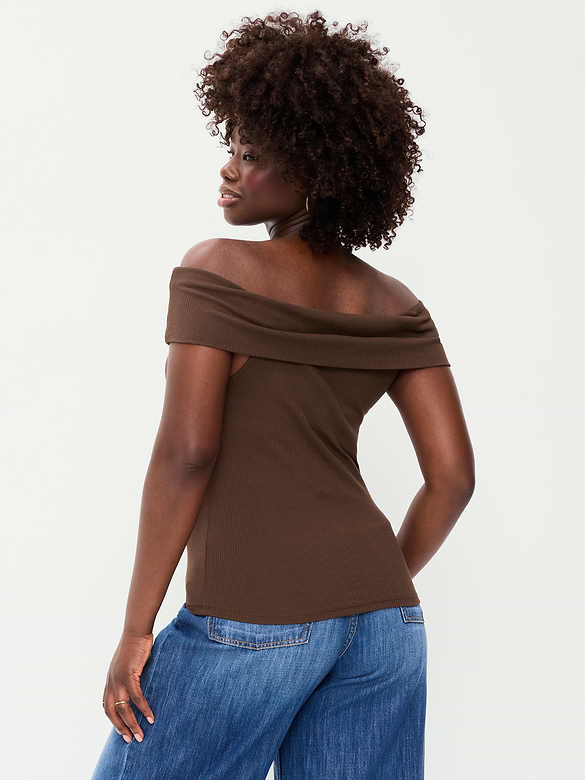 Off-The-Shoulder Fitted Top